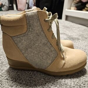 Sorel Evie Ankle Boots Women's Size 8